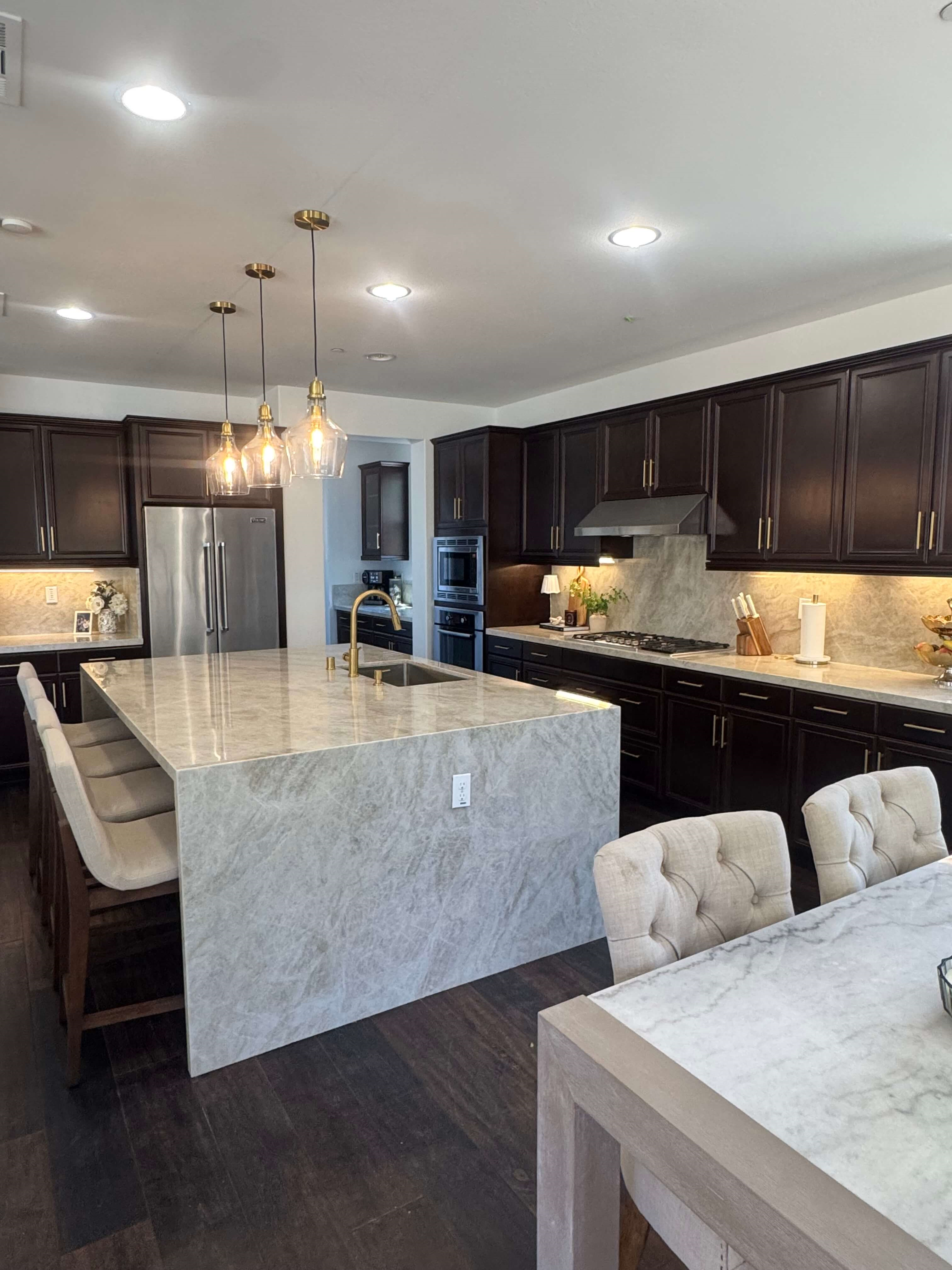 Quartzite kitchen modern countertops