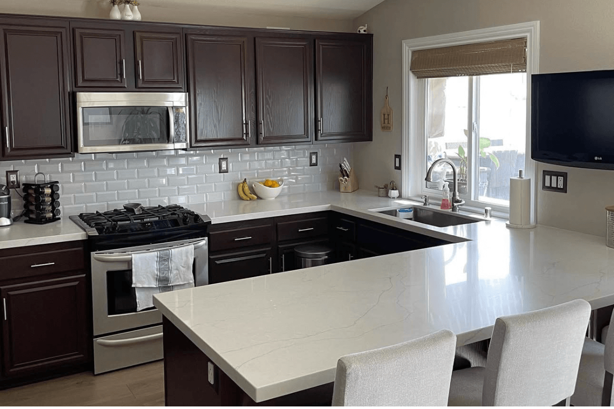 Quartz kitchen countertops