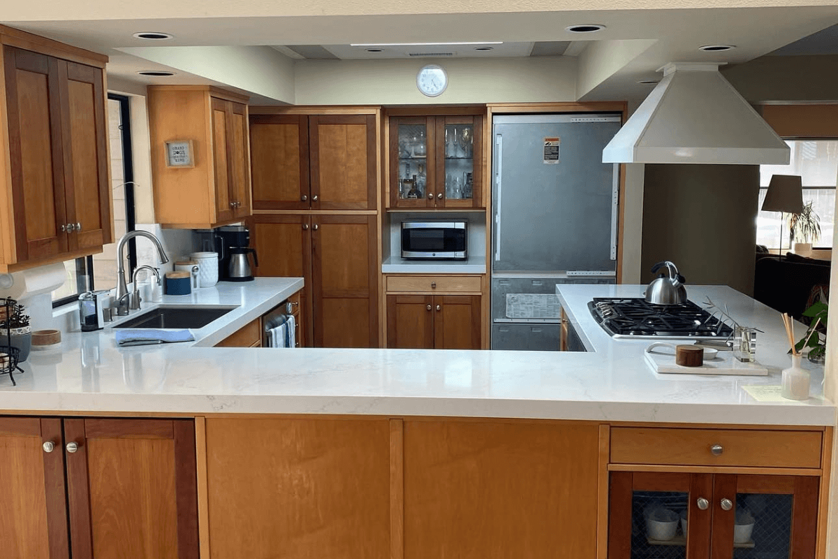 Quartz kitchen countertops